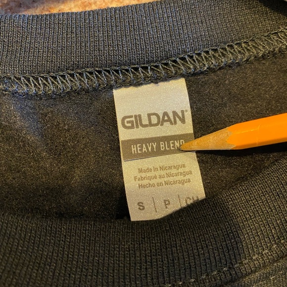 “Hot Mess Mom Needs Wine” Black Cozy Sweatshirt. S,M,L - Picture 5 of 6